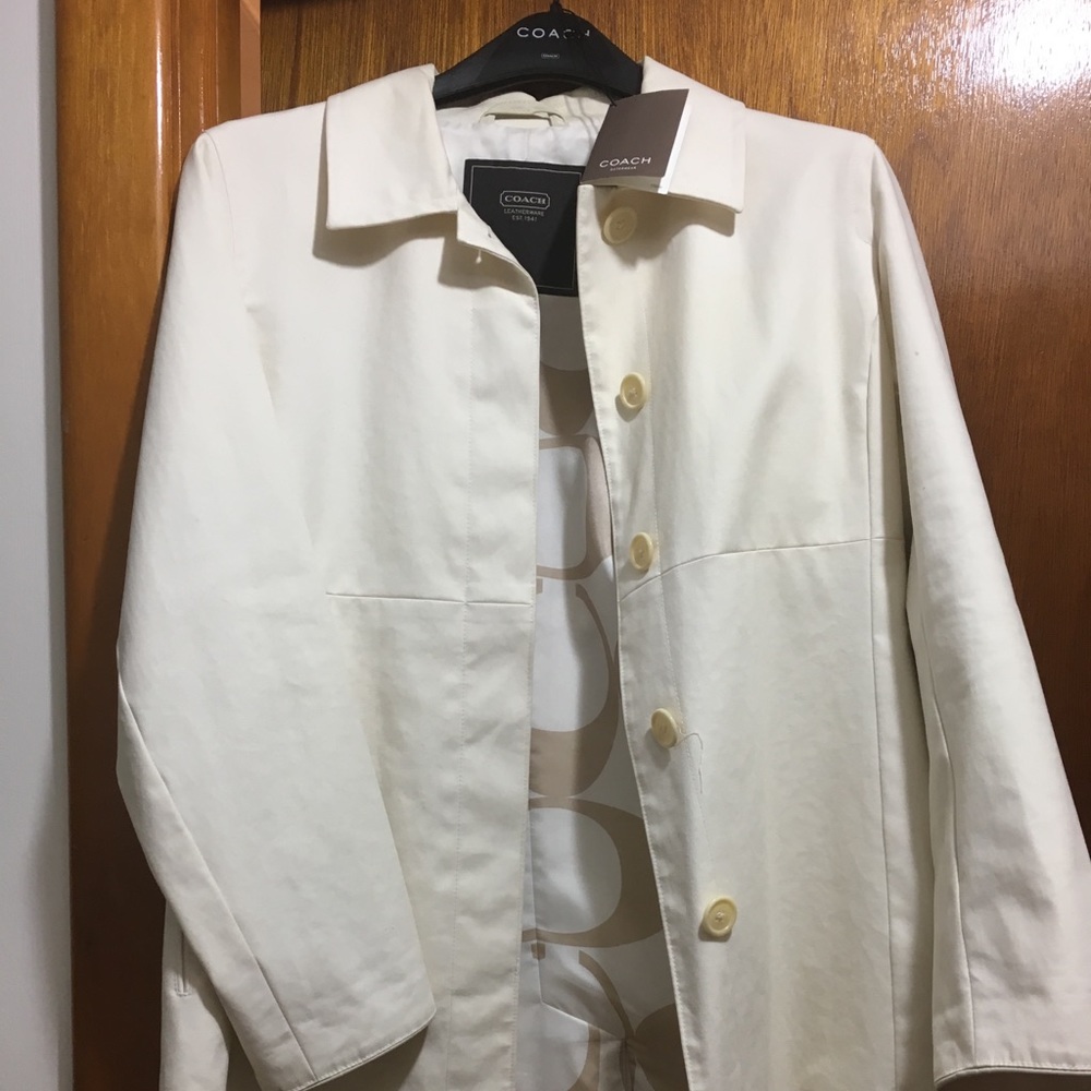 Coach women’s overcoat/raincoat.